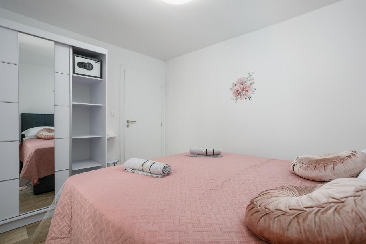 Apartment Ivana *