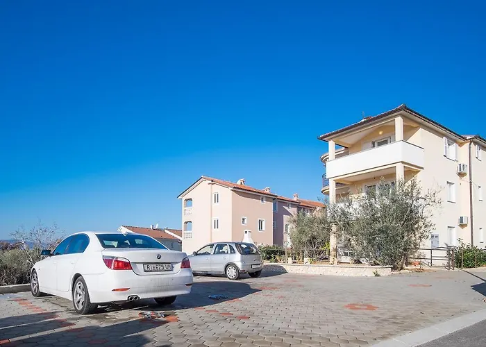 Apartment Ivana 2435